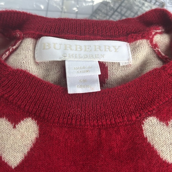 Burberry Deep Heart Coverall with hat - Picture 5 of 5